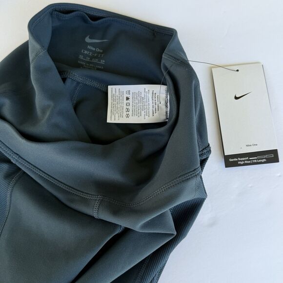 NWT Nike One Wrap Women's High-Waisted 7/8 Leggings Women’s Size XS Blue Dri-fit - Picture 4 of 4